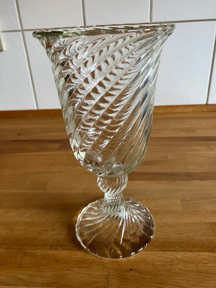 Vase i glas