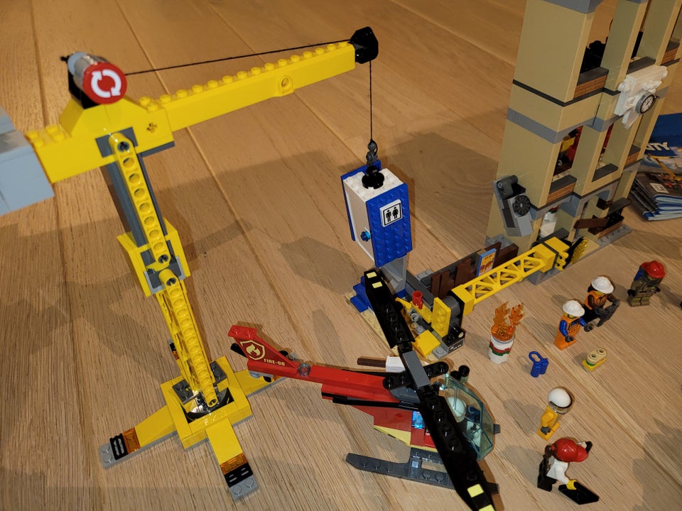 Lego City 60216