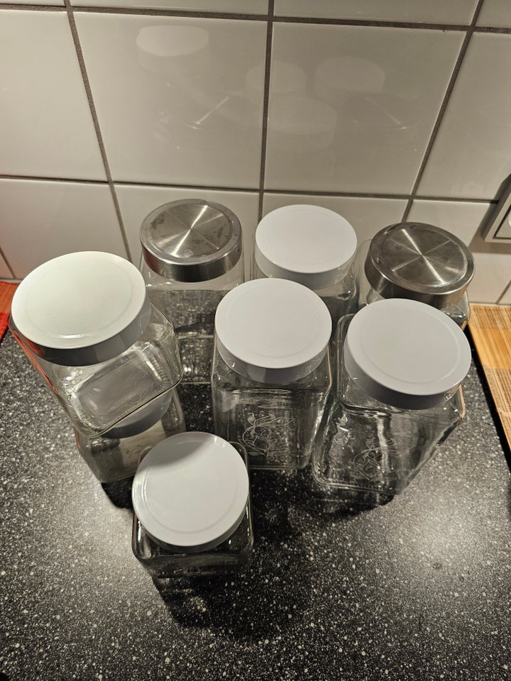 Glas, Storage containers