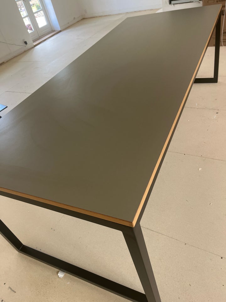 Spisebord Laminat bordplade og eg