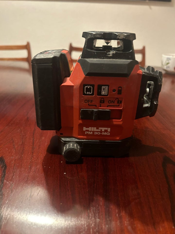 Pm 30-MG MULTILINJELASER  HILTI