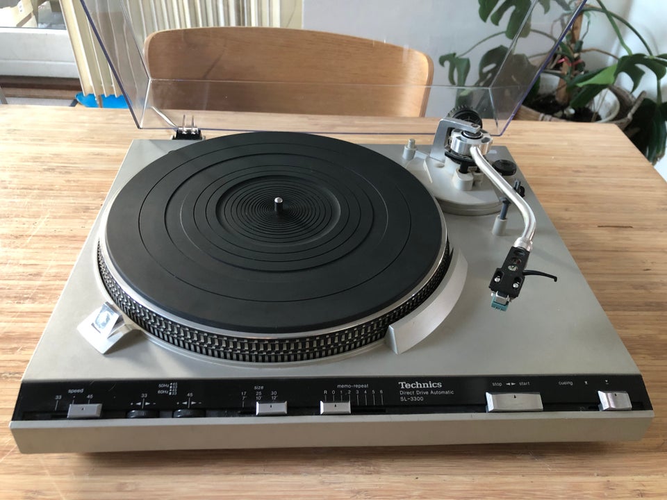 Pladespiller, Technics, SL-3300