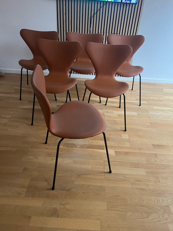 Arne Jacobsen, 7er stole, 46 cm