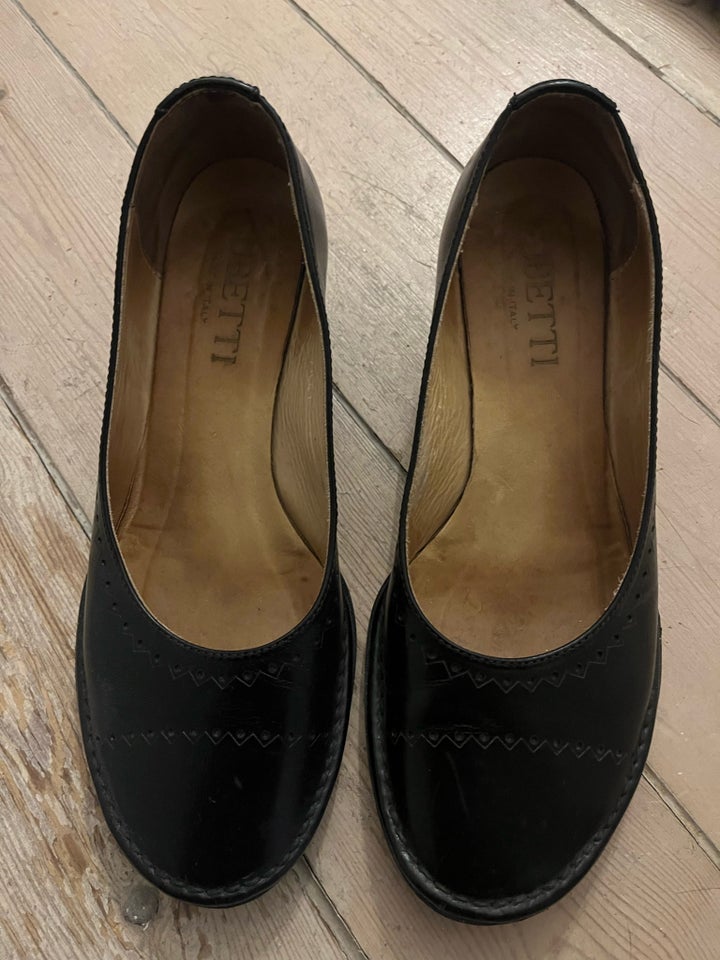 Pumps, str. 38, Bubetti