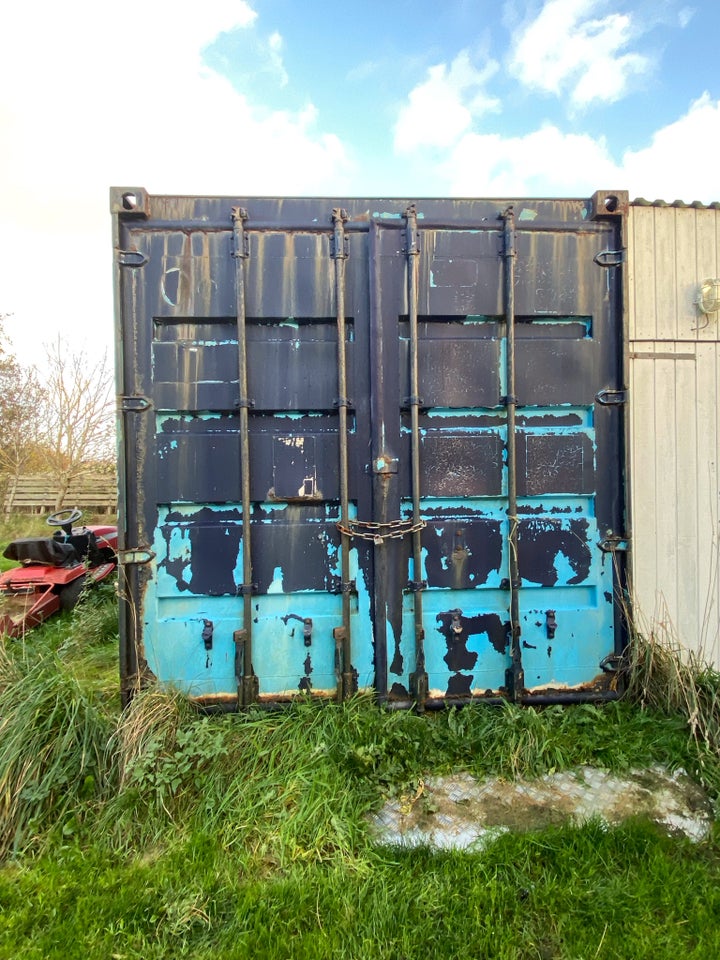 Containers (2 stk) giv et b...