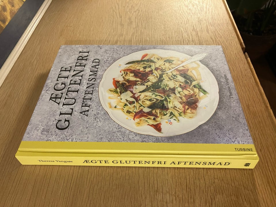 ÆGTE GLUTENFRI AFTENSMAD, Theresa