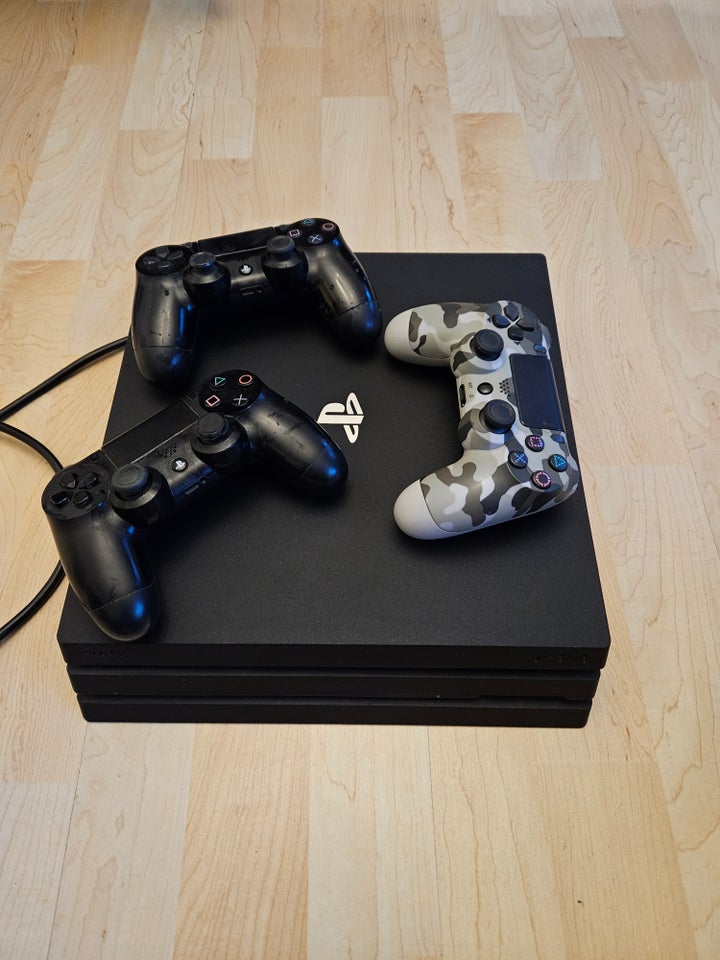 Playstation 4 Pro, PlayStation 4