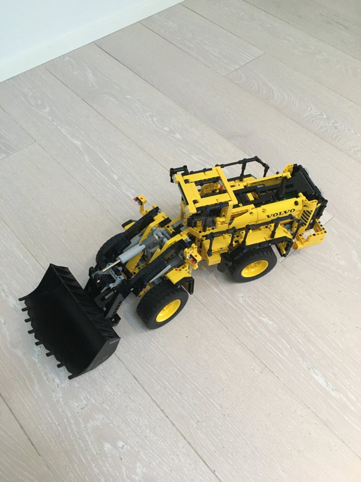 Lego Technic 42030