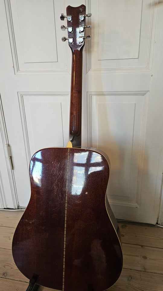 Western, Hohner H 18