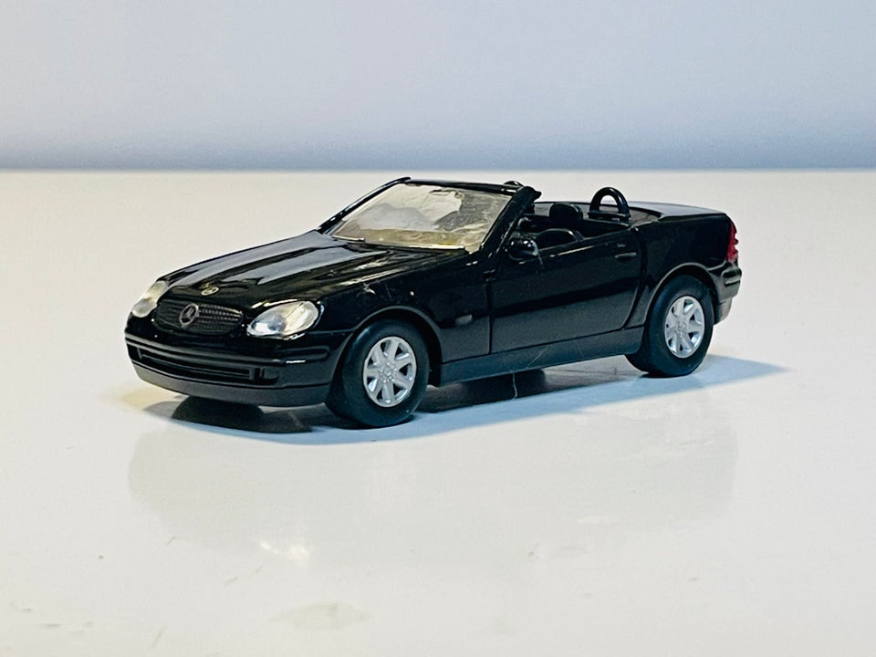 Modelbil, Welly Mercedes-Benz