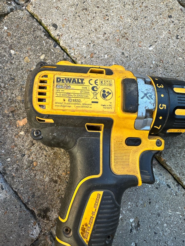 Skruemaskine, DeWalt