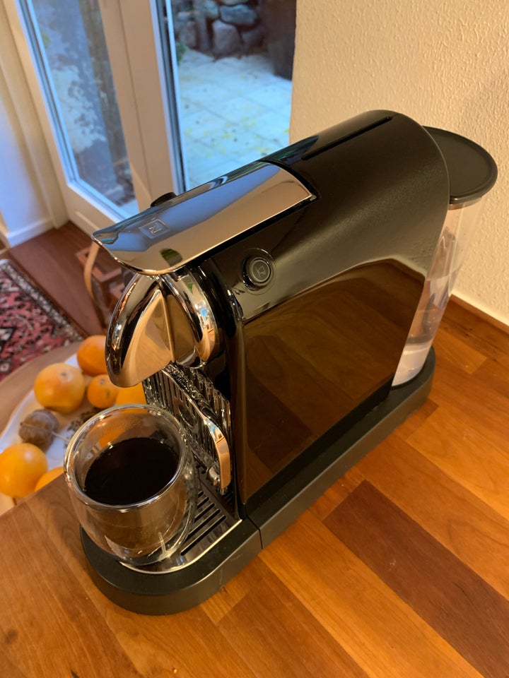 Nespresso kaffemaskine Model