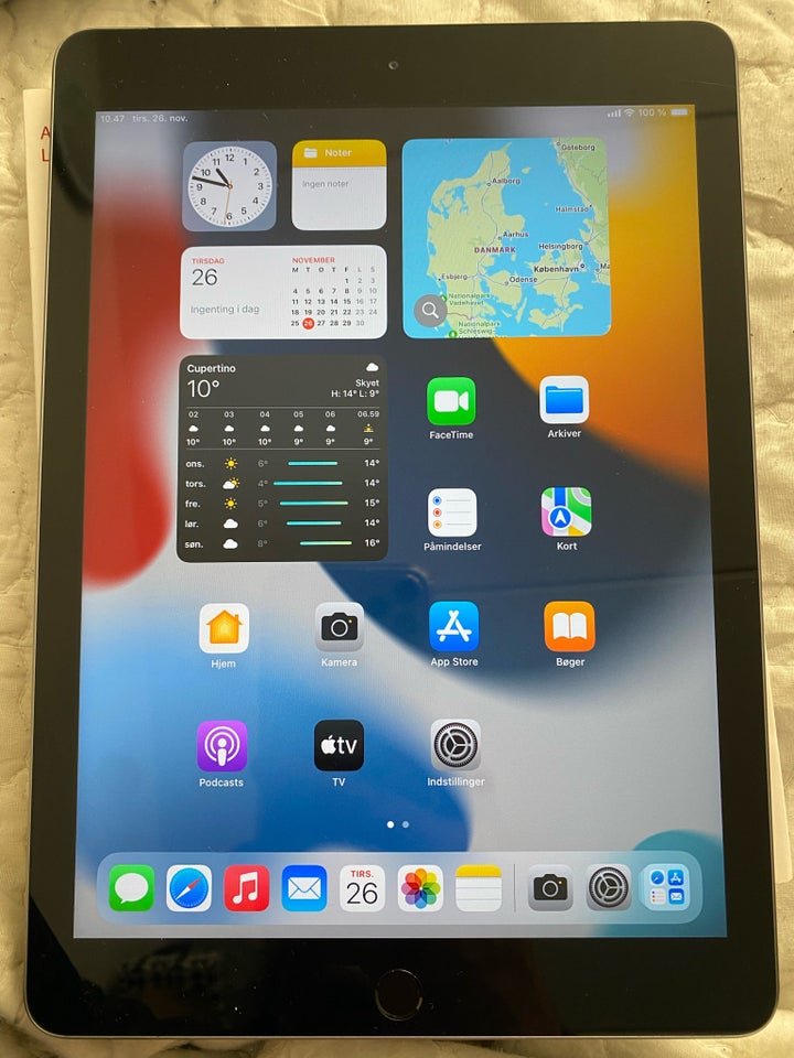 iPad 6, 32 GB, sort