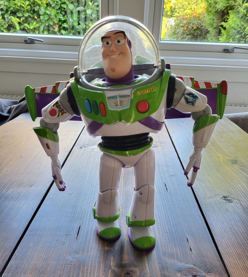 Toy Story Buzz Lightyear, Med lyd og