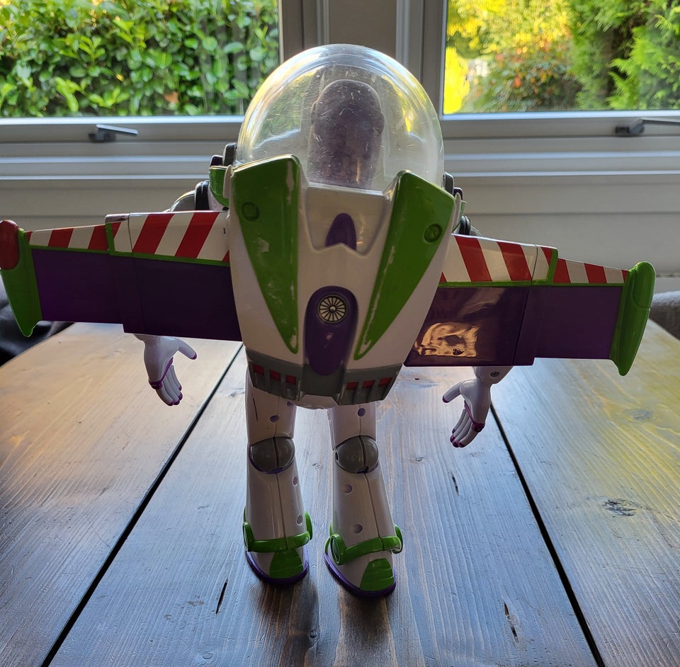 Toy Story Buzz Lightyear, Med lyd og