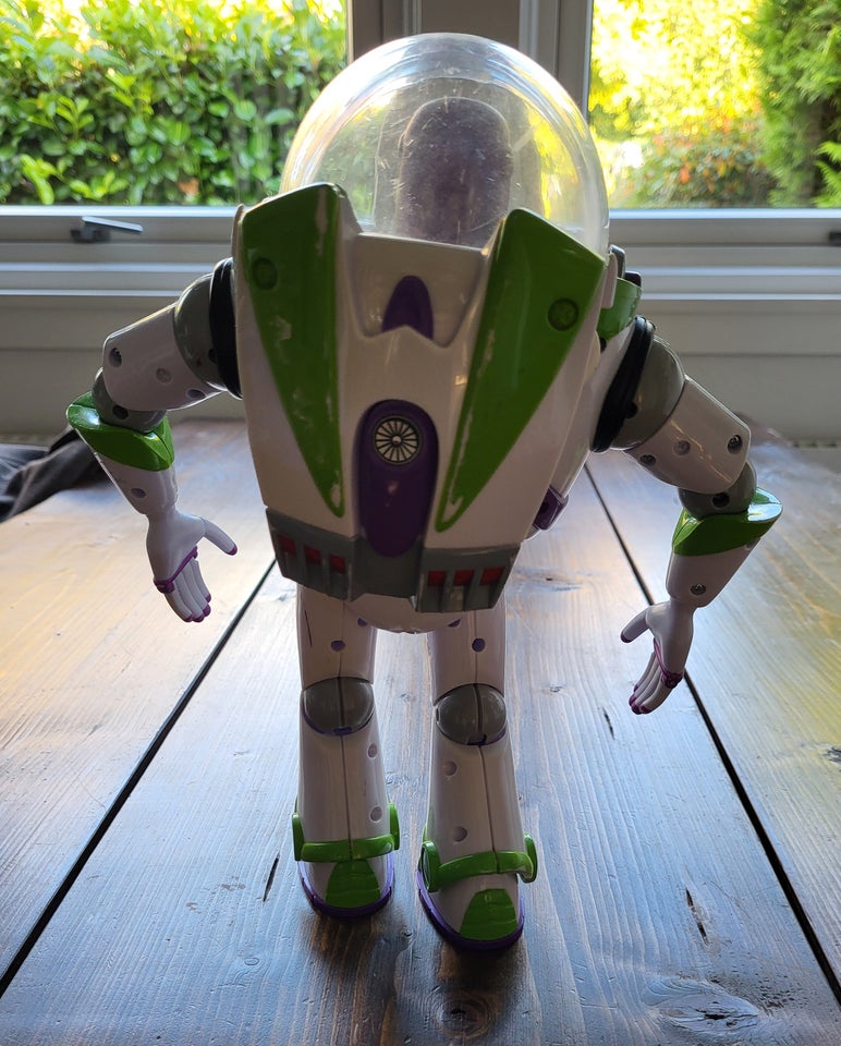 Toy Story Buzz Lightyear, Med lyd og