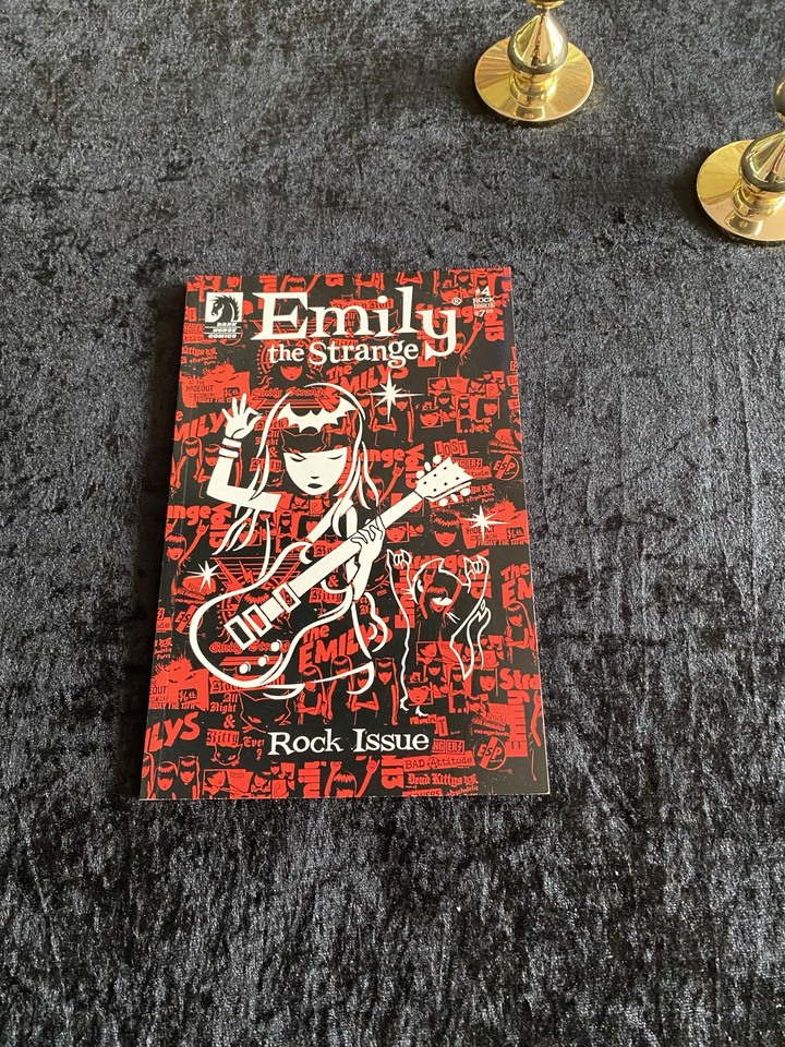 Emily the Strange #4: The Rock