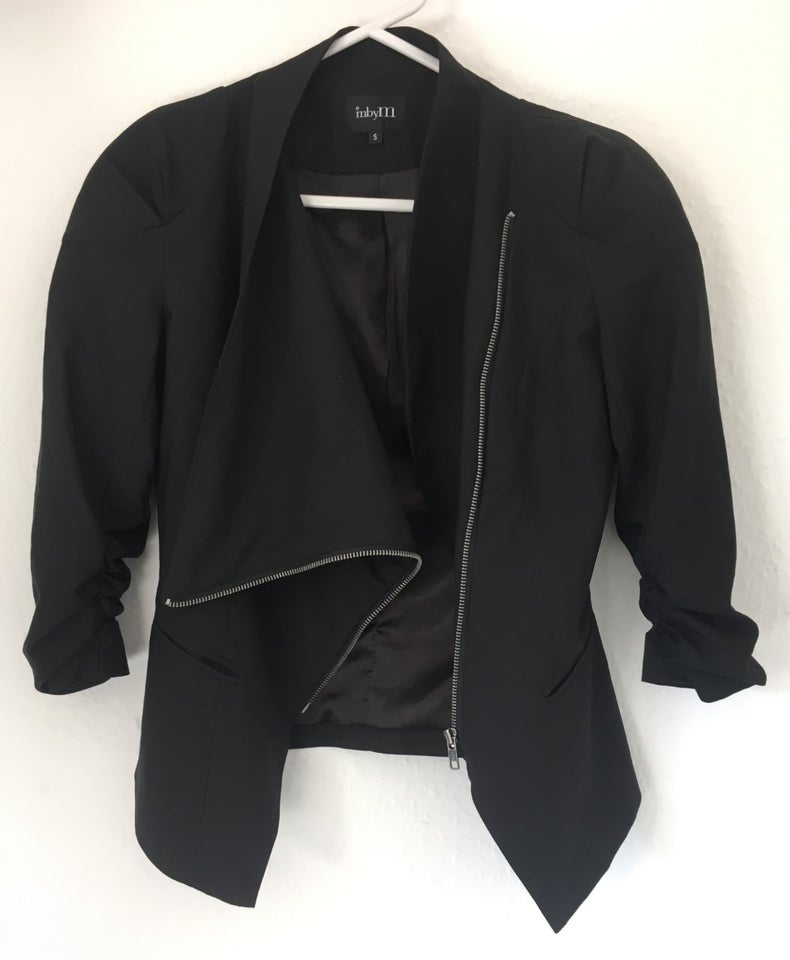 Blazer, str. 36, mbyM