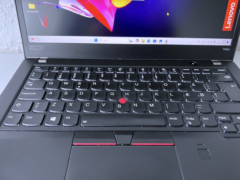 Lenovo