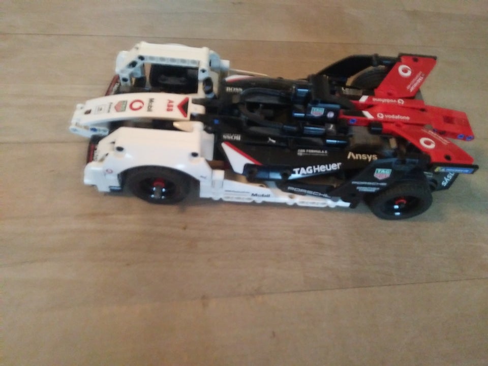 Lego Technic, 42137