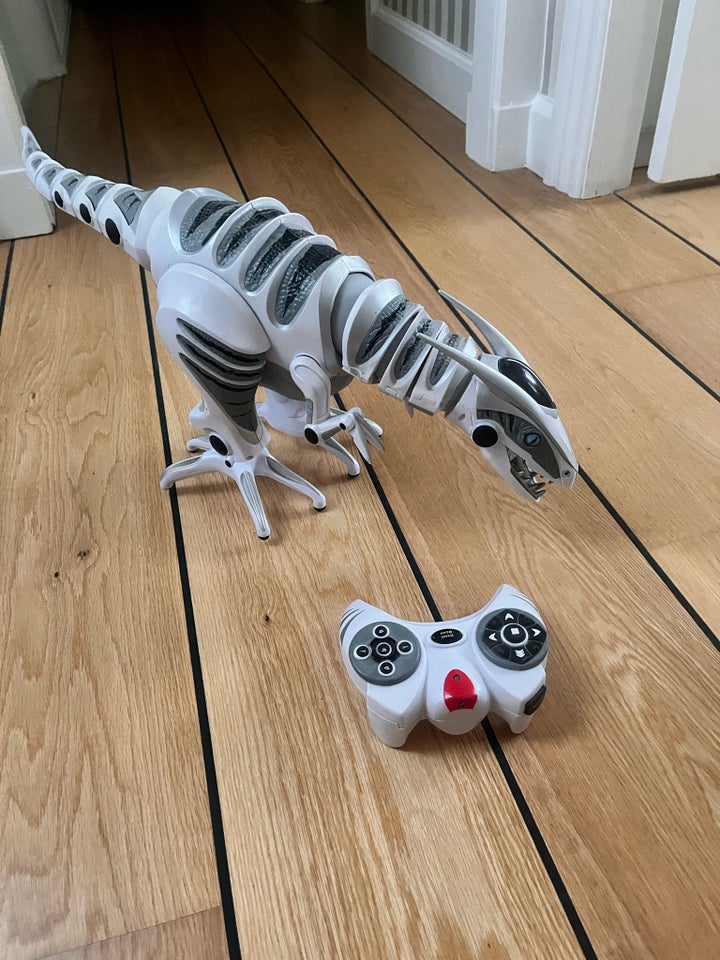 Robot, Roboraptor X, WowWee