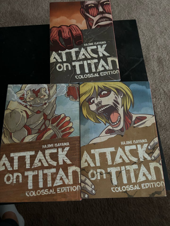 Attack on Titan 1-3 Colossal