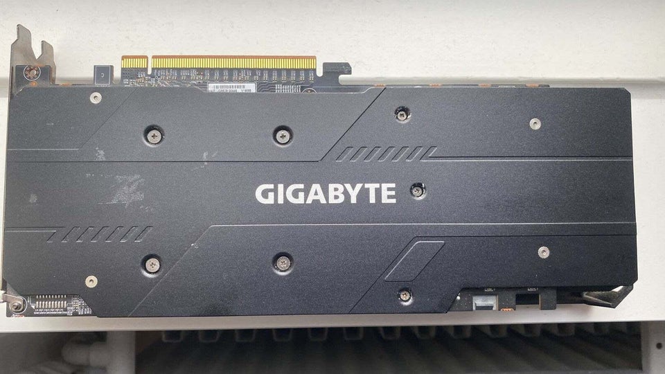 Gigabyte Radeon RX 5700 GAMING OC 8G