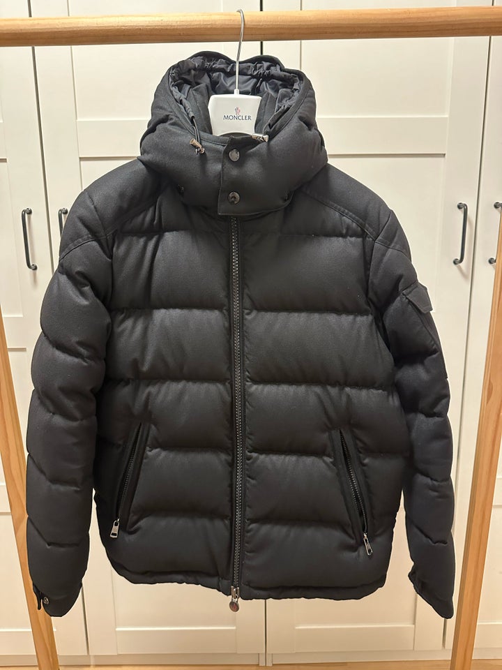 Vinterjakke, str. L, Moncler