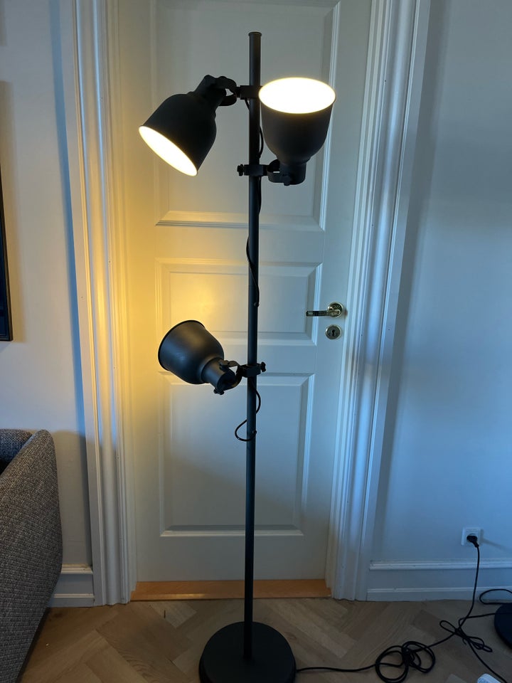 Gulvlampe Ikea