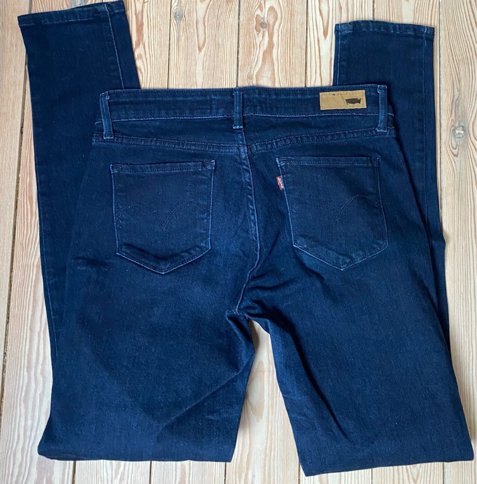 Jeans, Levis, str. 28