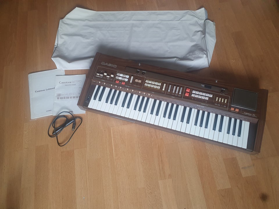 Keyboard Casio Casiotone 701