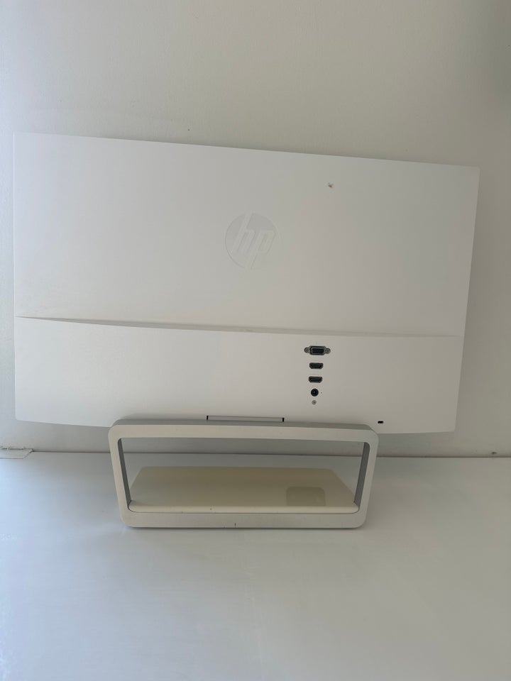 HP Pavillon 24xw 24 tommer