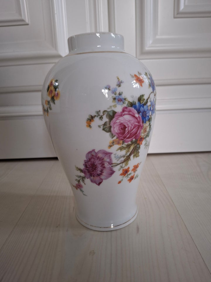 Porcelæn, Vase