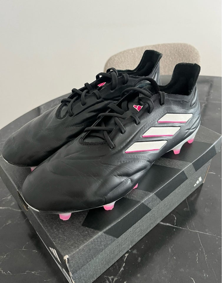 Fodboldstøvler, Adidas Copa