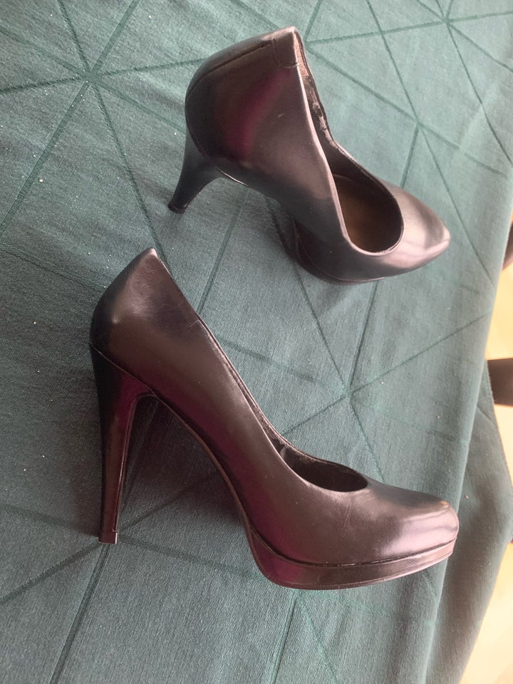 Pumps, str. 37,5, Nine West