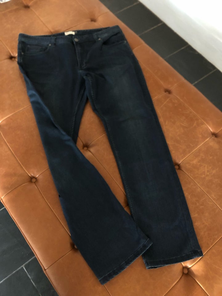 Jeans, Bison, str. 40