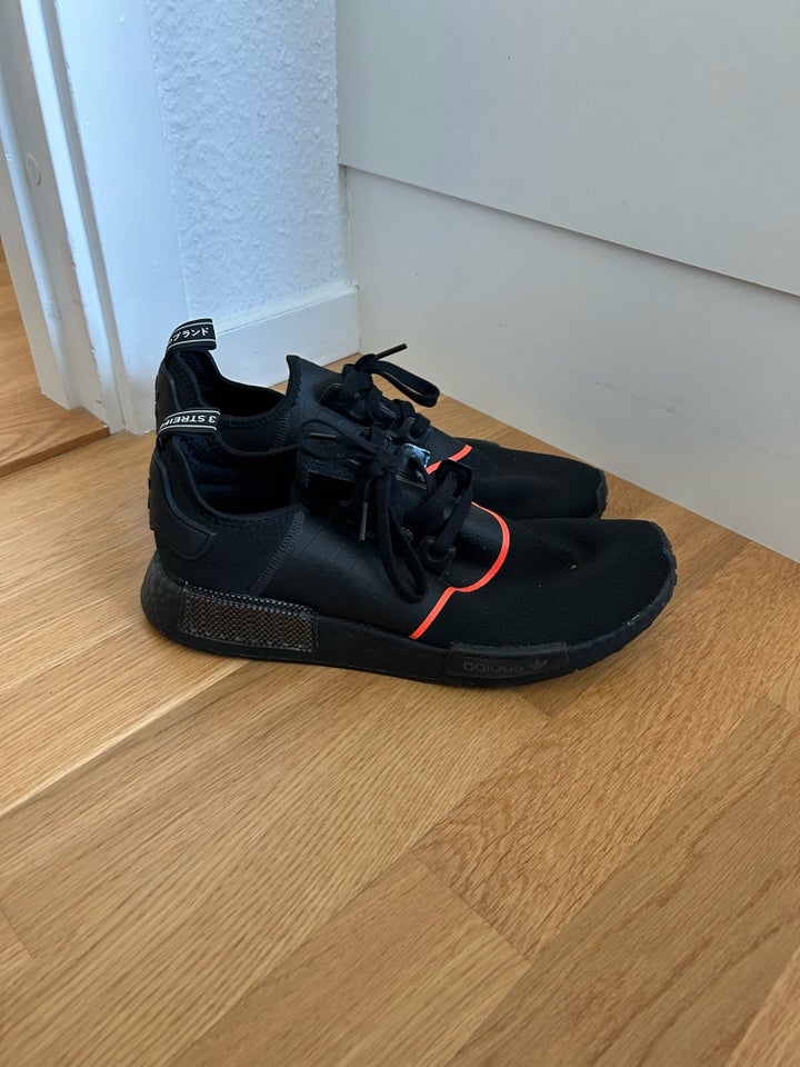 Sneakers, Adidas NMD, str. 45