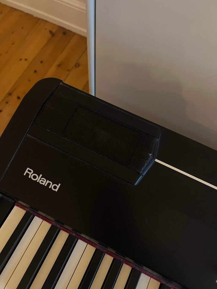 Keyboard, Roland Roland FP-7F