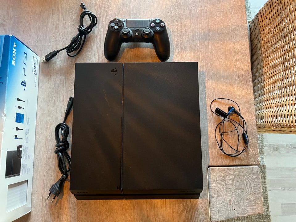 Playstation 4, Jet Black, Perfekt