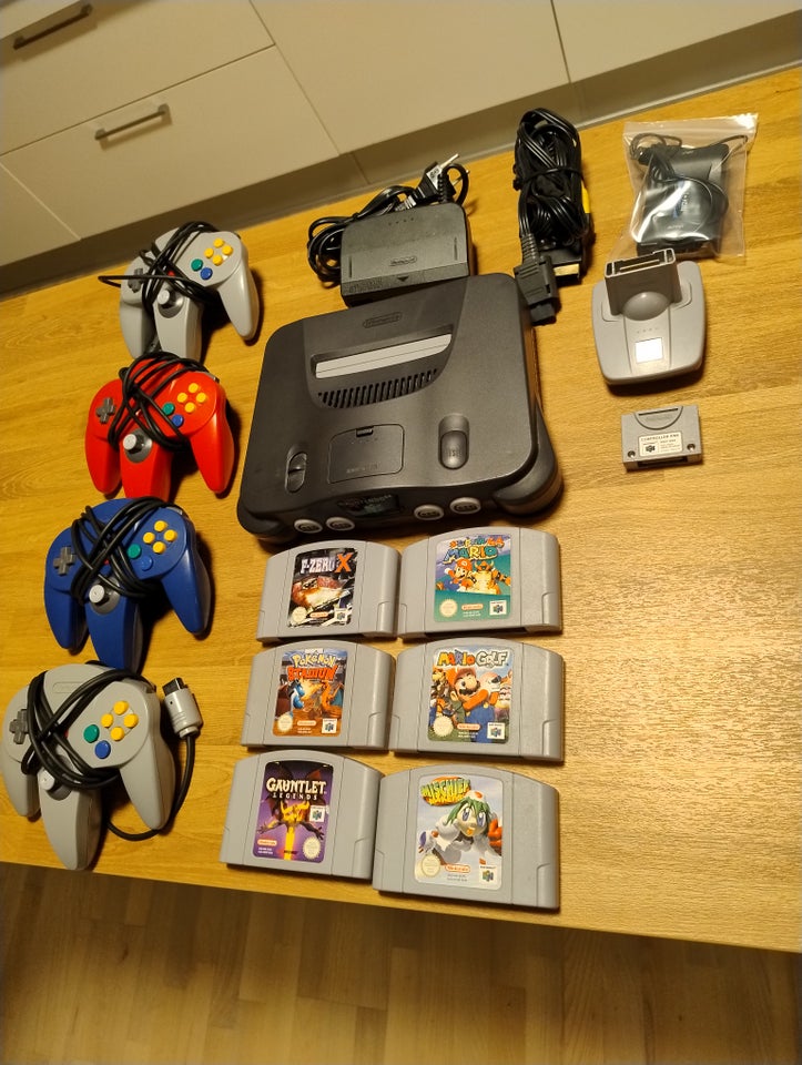 Nintendo 64, God