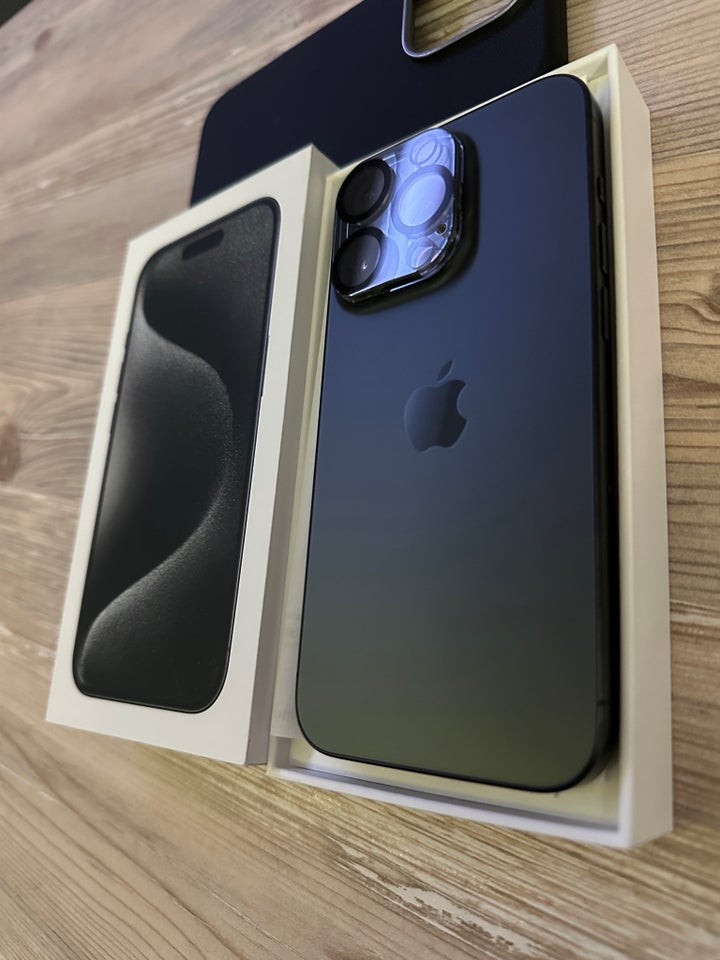 iPhone 15 Pro, 128 GB, sort