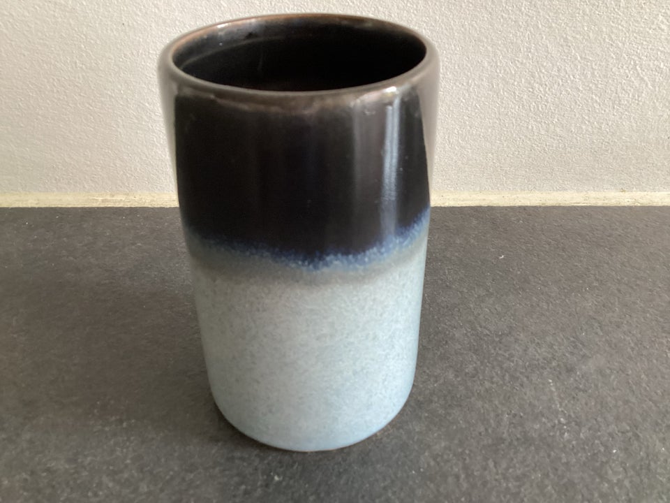 VASE Ukendt