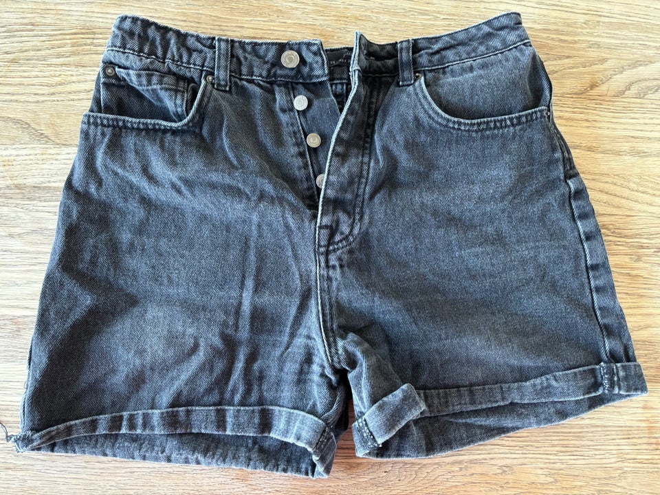 Shorts Stradivarius str 40