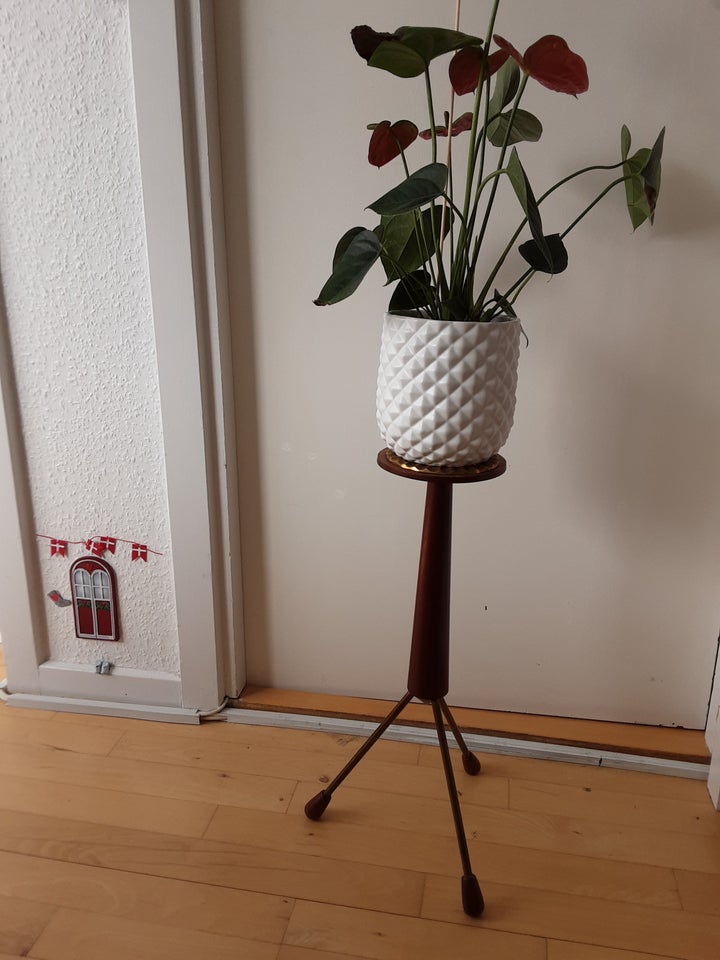 Retro blomster holder