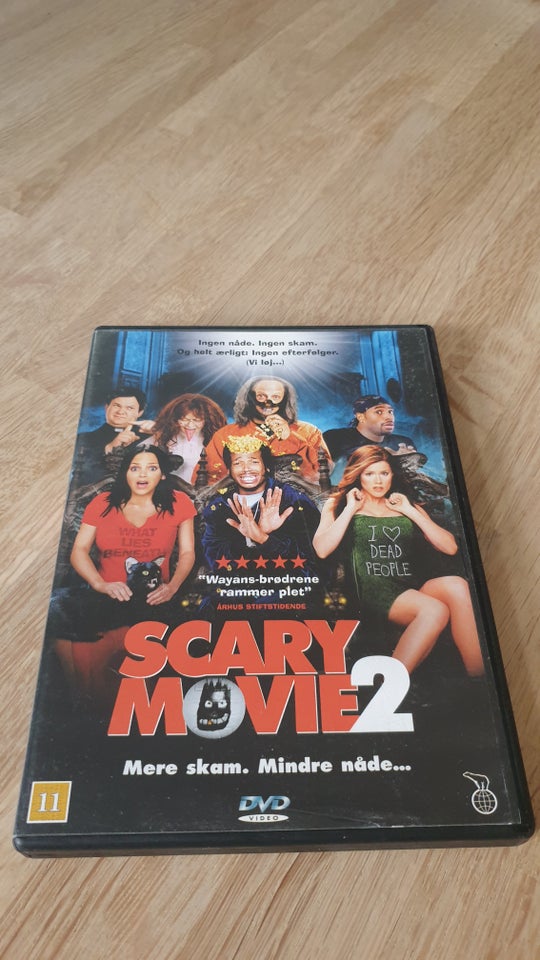 Scary Movie 2, instruktør Ivory