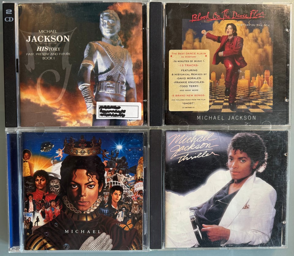 Michael Jackson: 4 forskellige, i