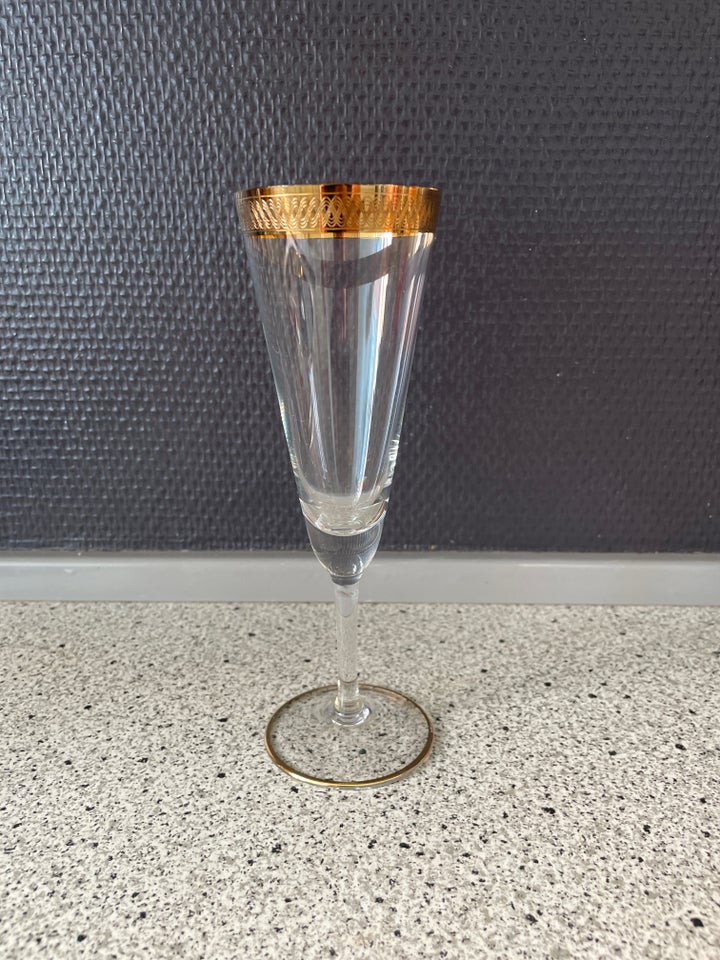 Glas, Champagnefløjter , Lyngby