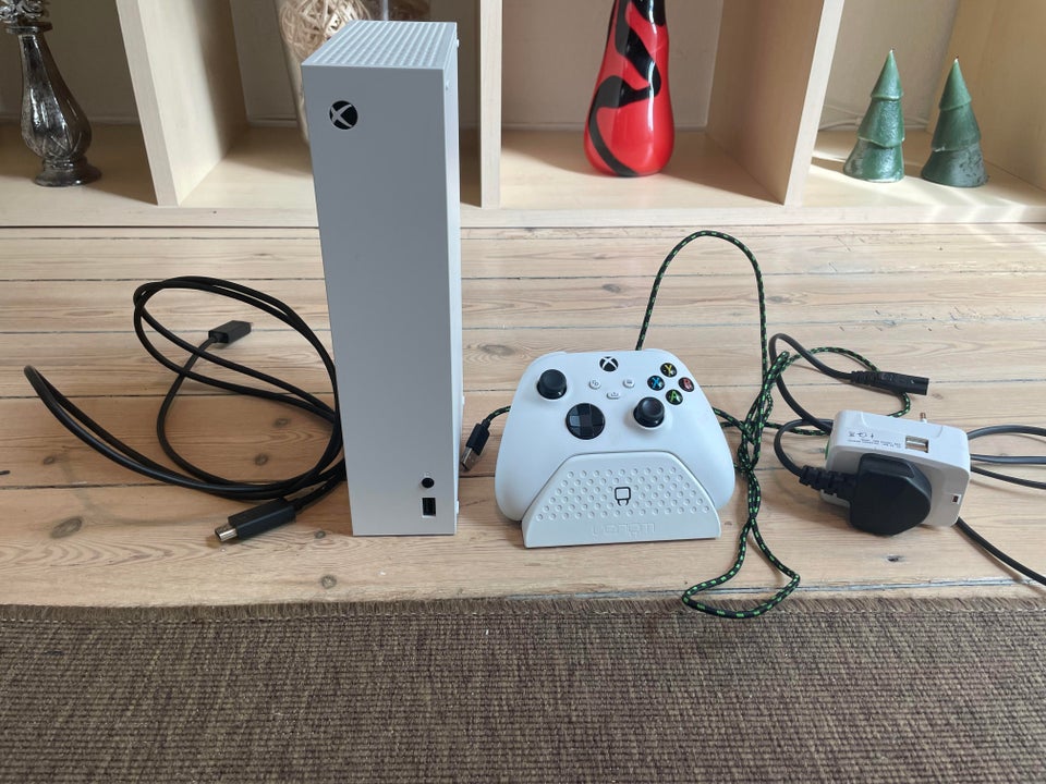 Xbox Series S-In excellent