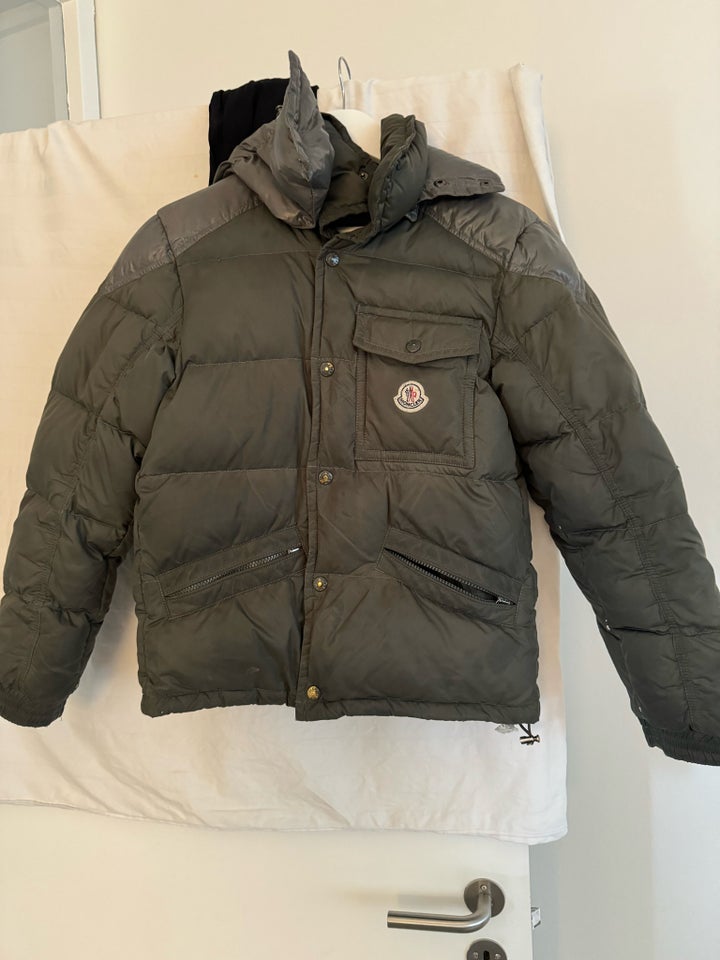 Dynejakke, str. XS, Moncler