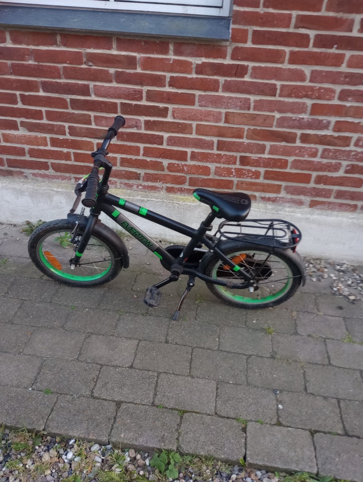 Drengecykel anden type 16 tommer